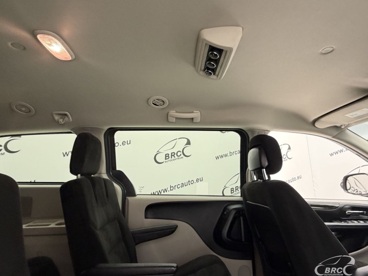 Dodge Grand Caravan | 12