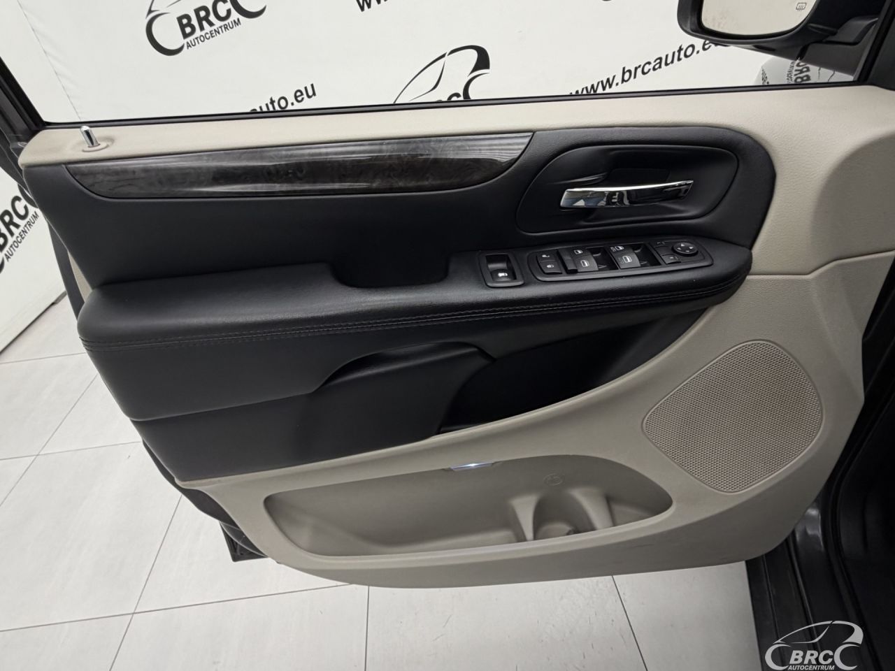 Dodge Grand Caravan | 18