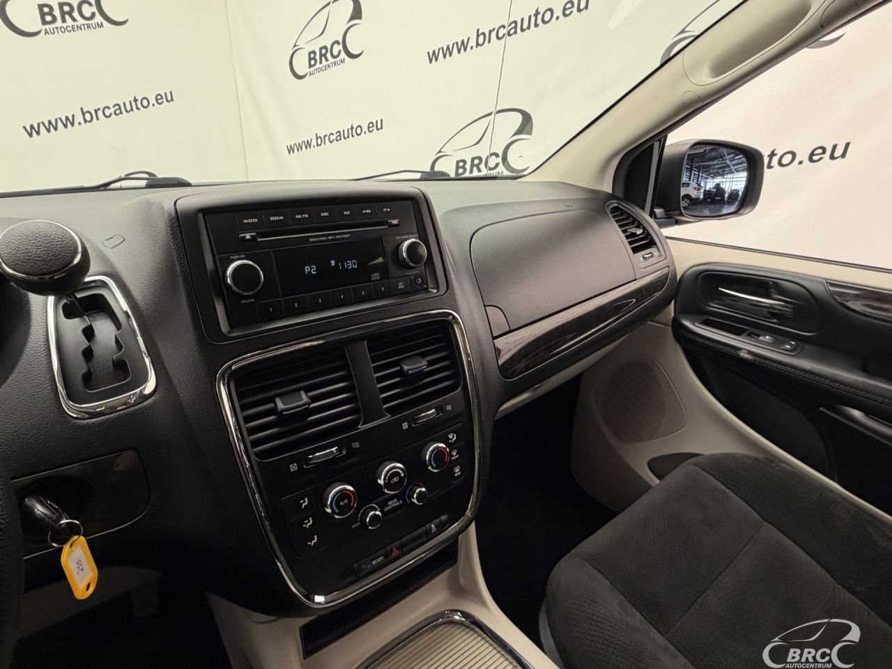 Dodge Grand Caravan | 26