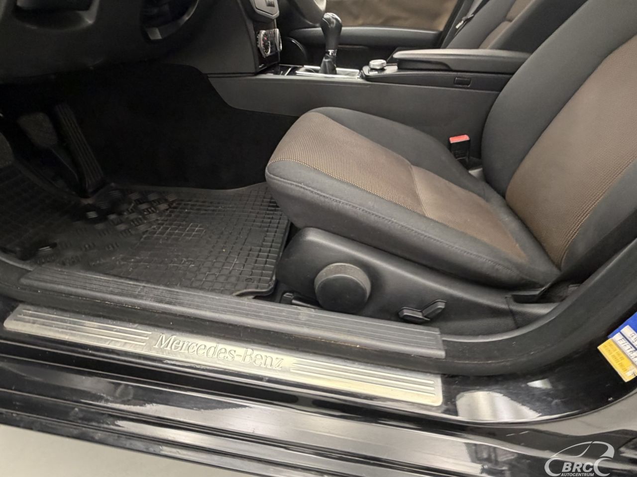 Mercedes-Benz C180 | 19