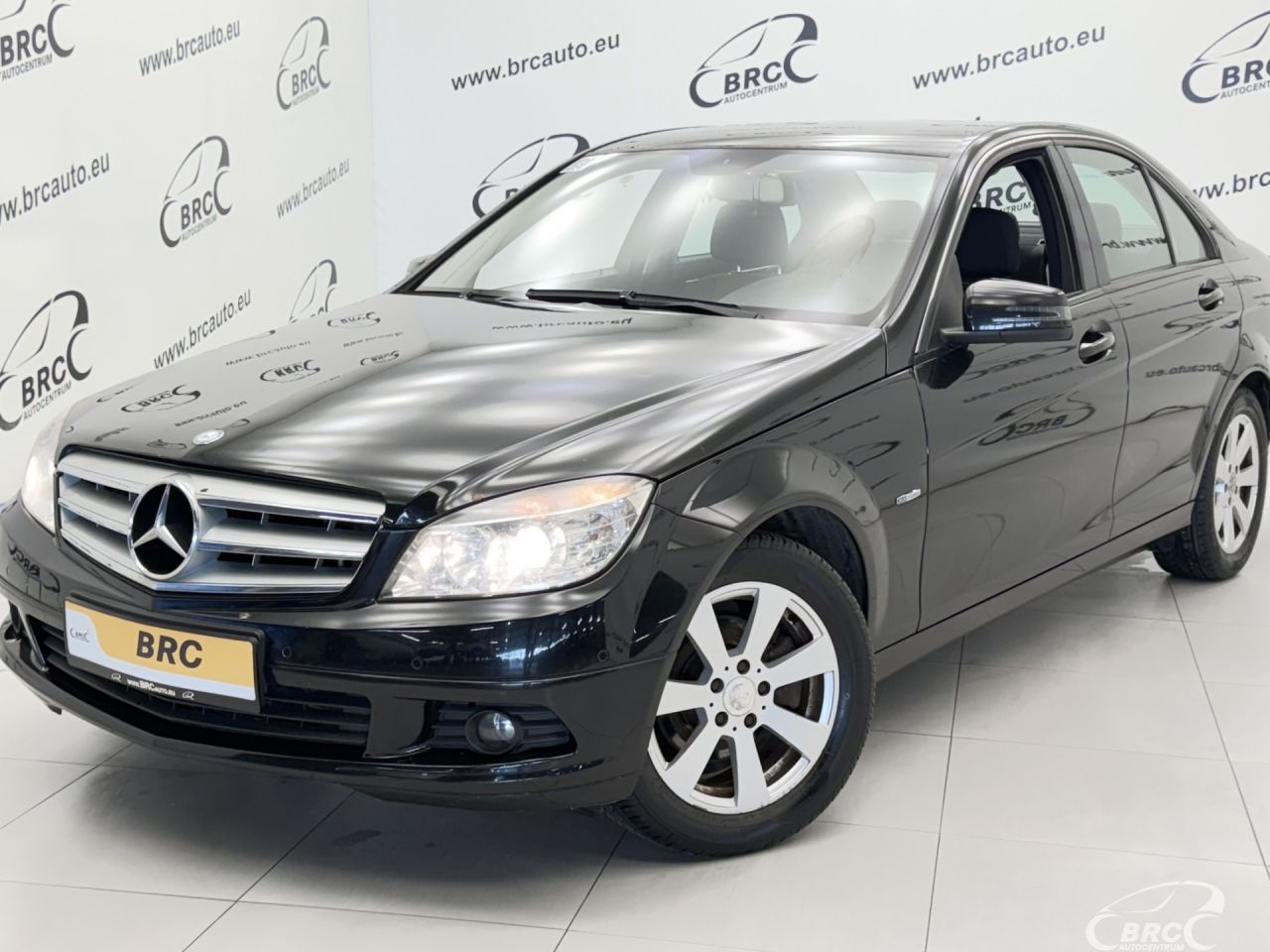 Mercedes-Benz C180 | 31