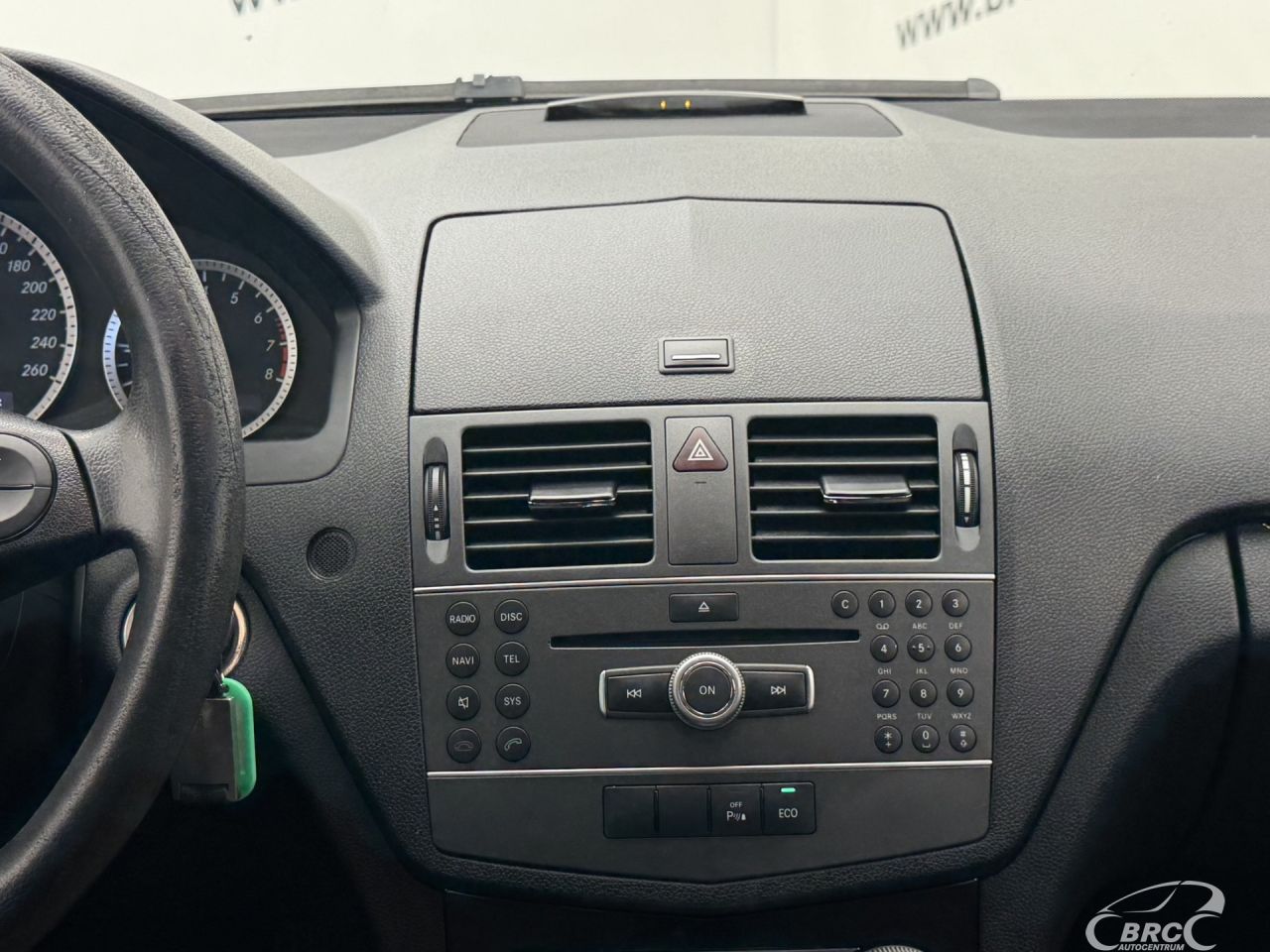 Mercedes-Benz C180 | 14