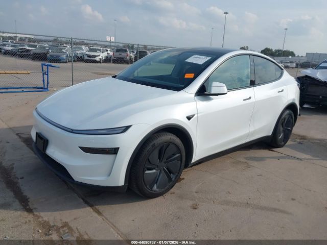 Tesla Model Y | 1