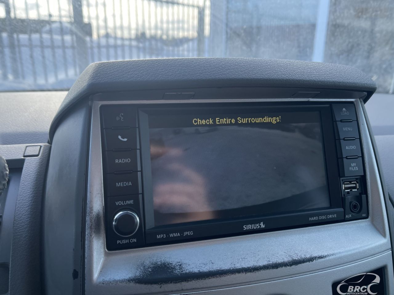 Chrysler Town & Country | 24