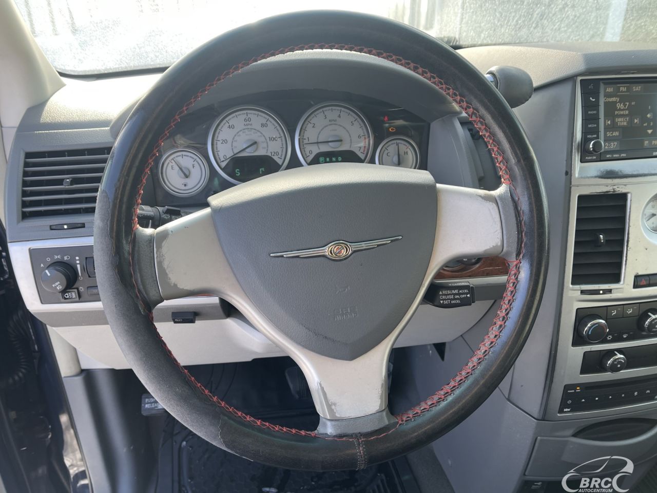 Chrysler Town & Country | 20