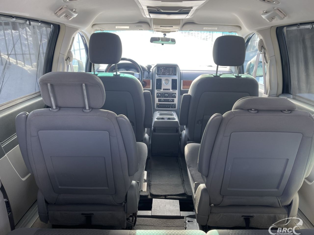 Chrysler Town & Country | 3