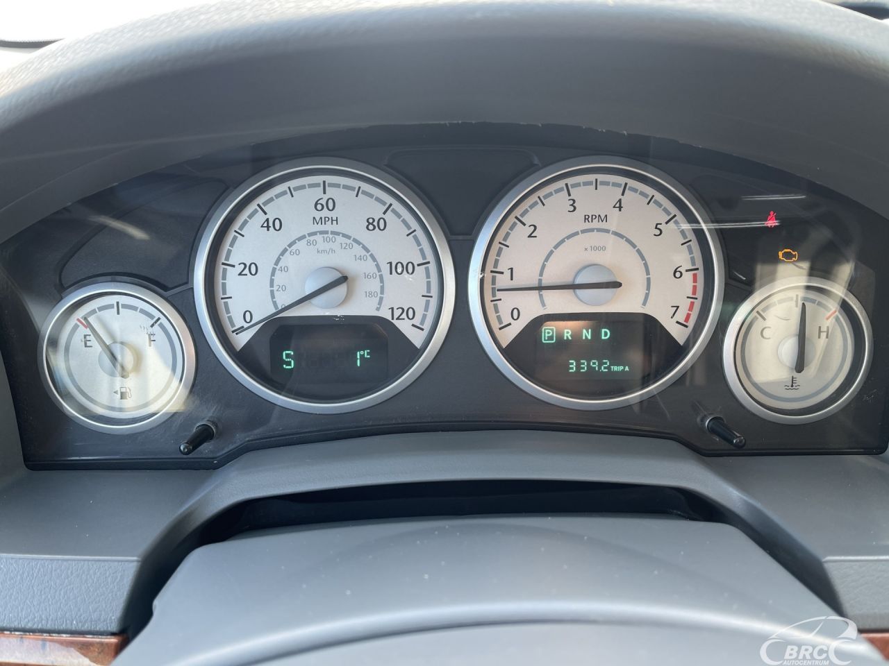 Chrysler Town & Country | 21