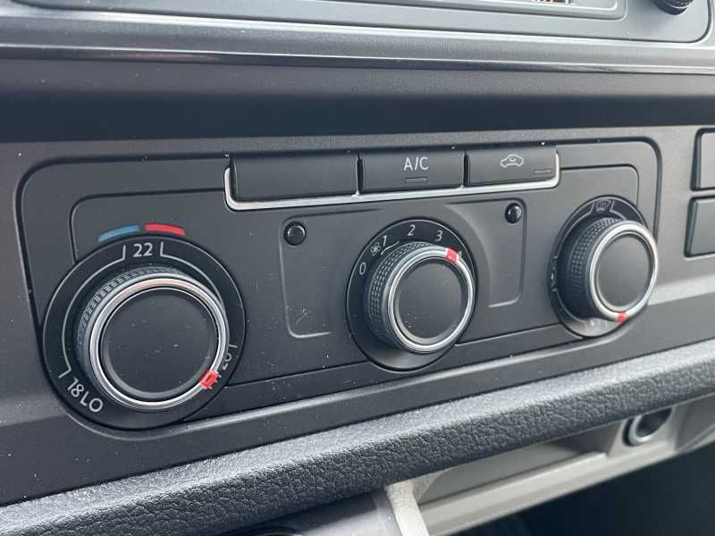 Volkswagen Transporter | 12