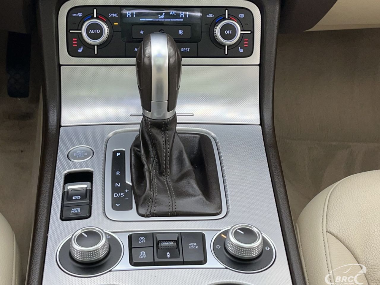 Volkswagen Touareg | 14