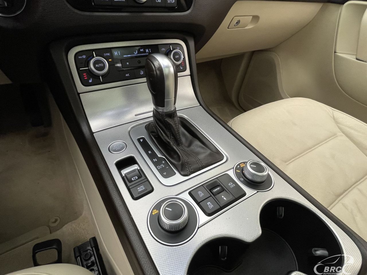 Volkswagen Touareg | 25