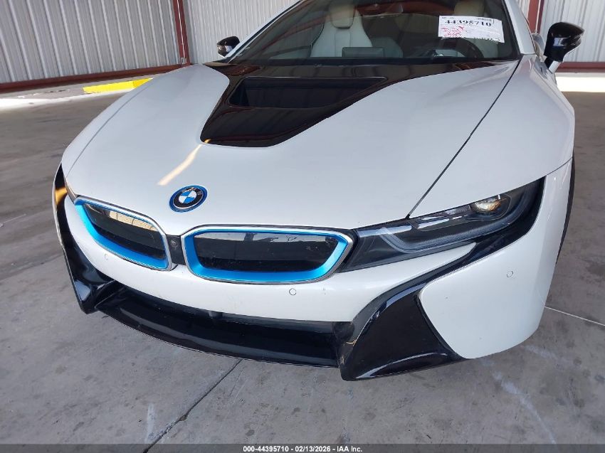 BMW i8 | 5