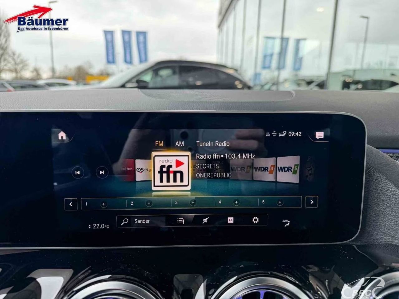 Mercedes-Benz B200 | 23