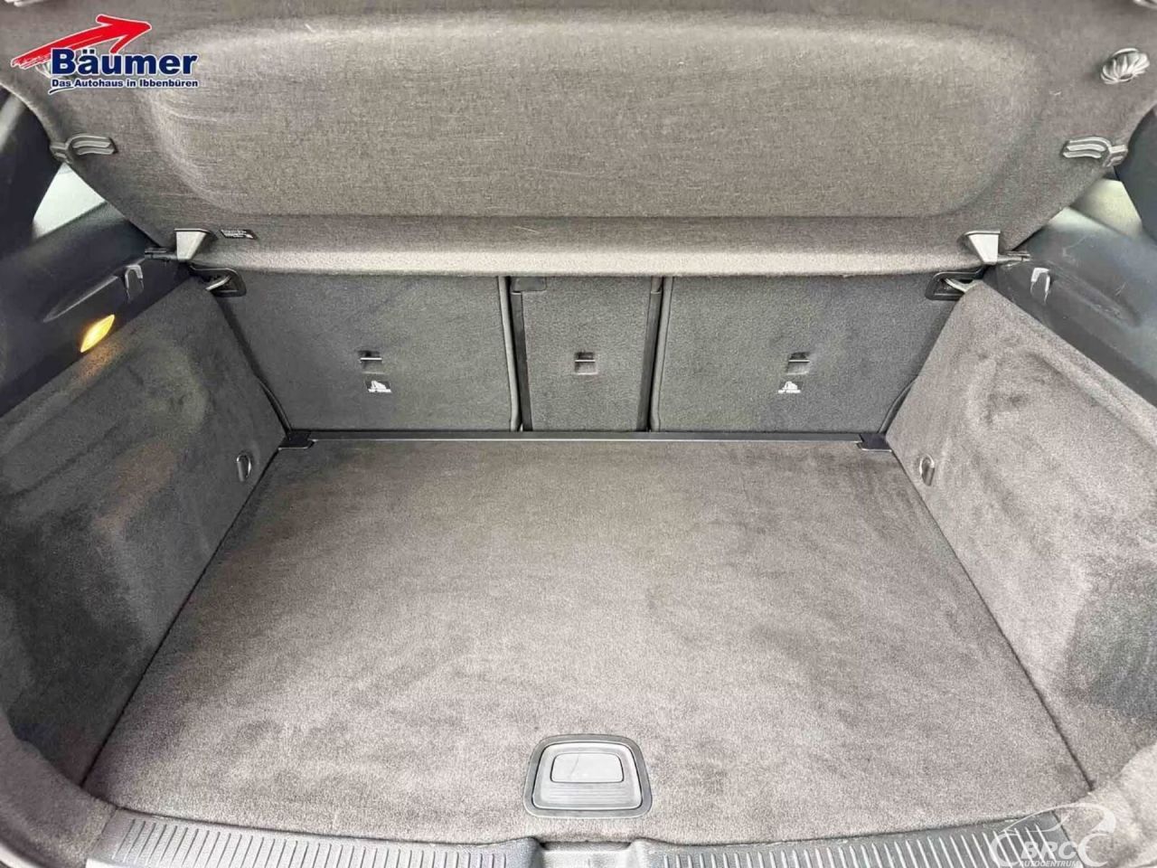 Mercedes-Benz B200 | 14