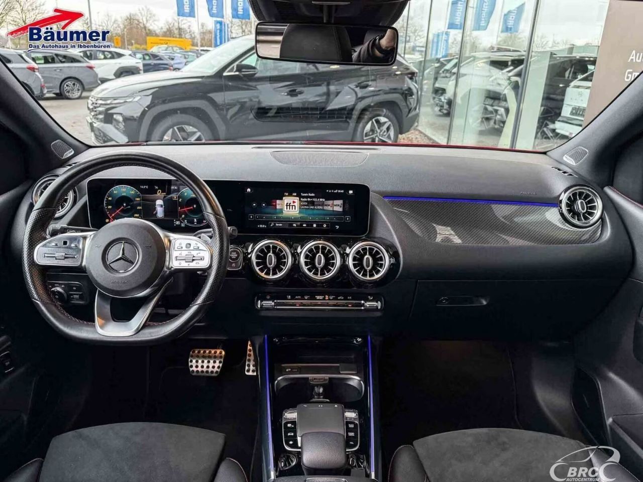 Mercedes-Benz B200 | 24