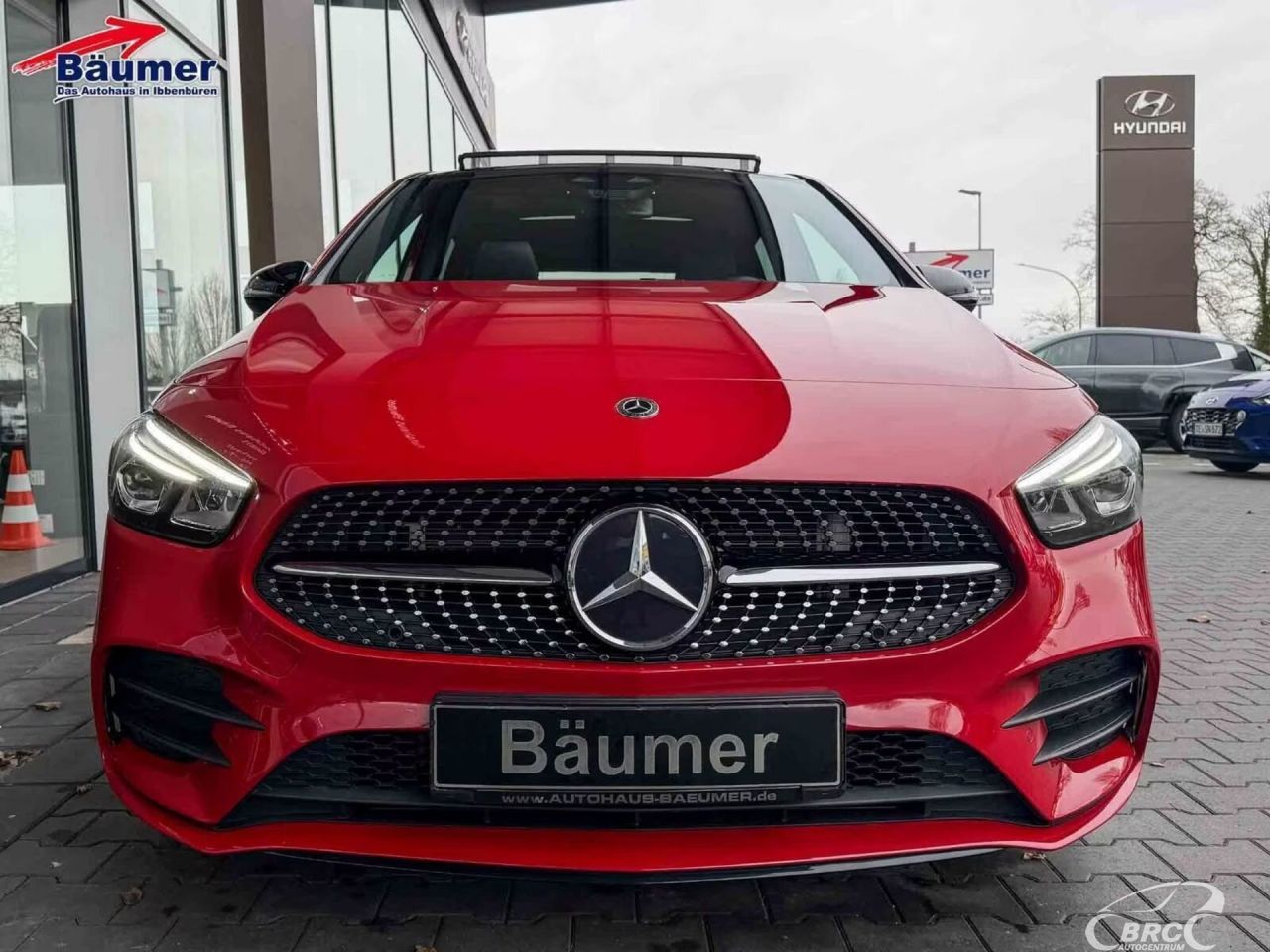 Mercedes-Benz B200 | 1