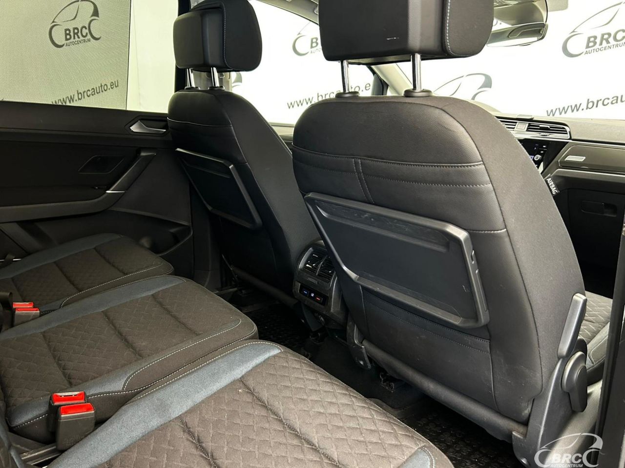 Volkswagen Touran | 8