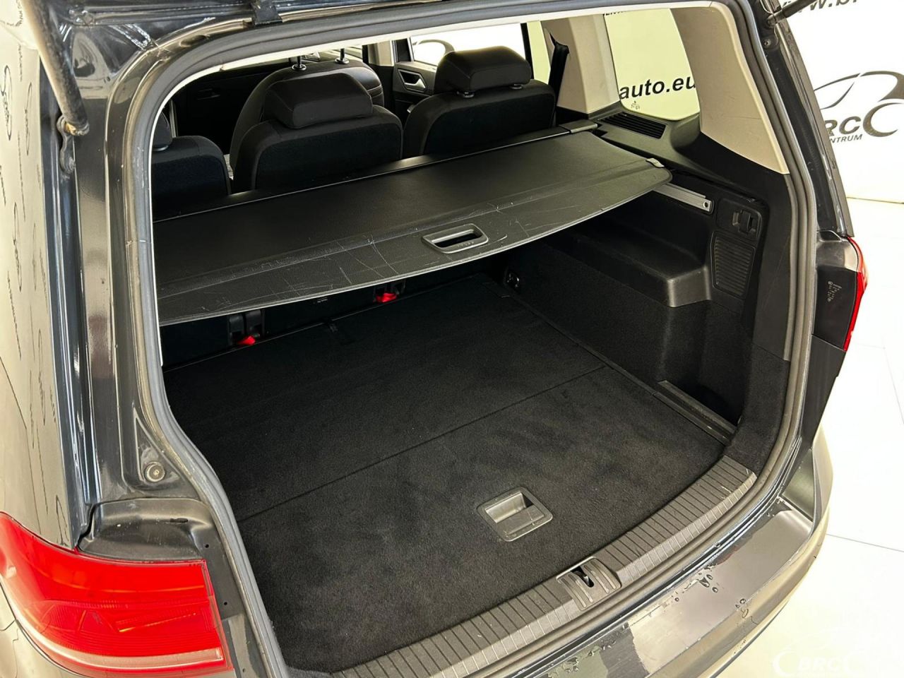 Volkswagen Touran | 26