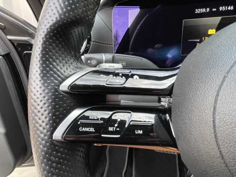 Mercedes-Benz E300 | 12