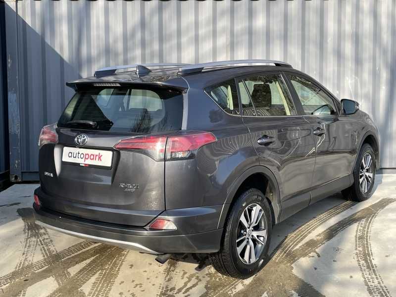 Toyota RAV4 | 2