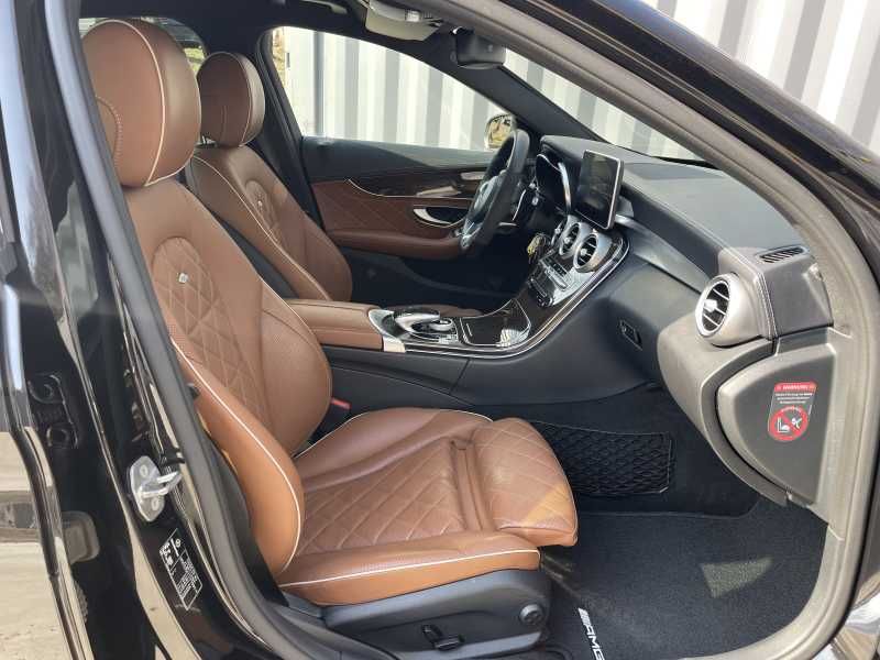 Mercedes-Benz C300 | 8