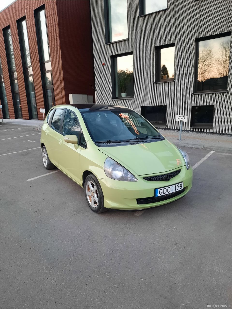 Honda Jazz | 17