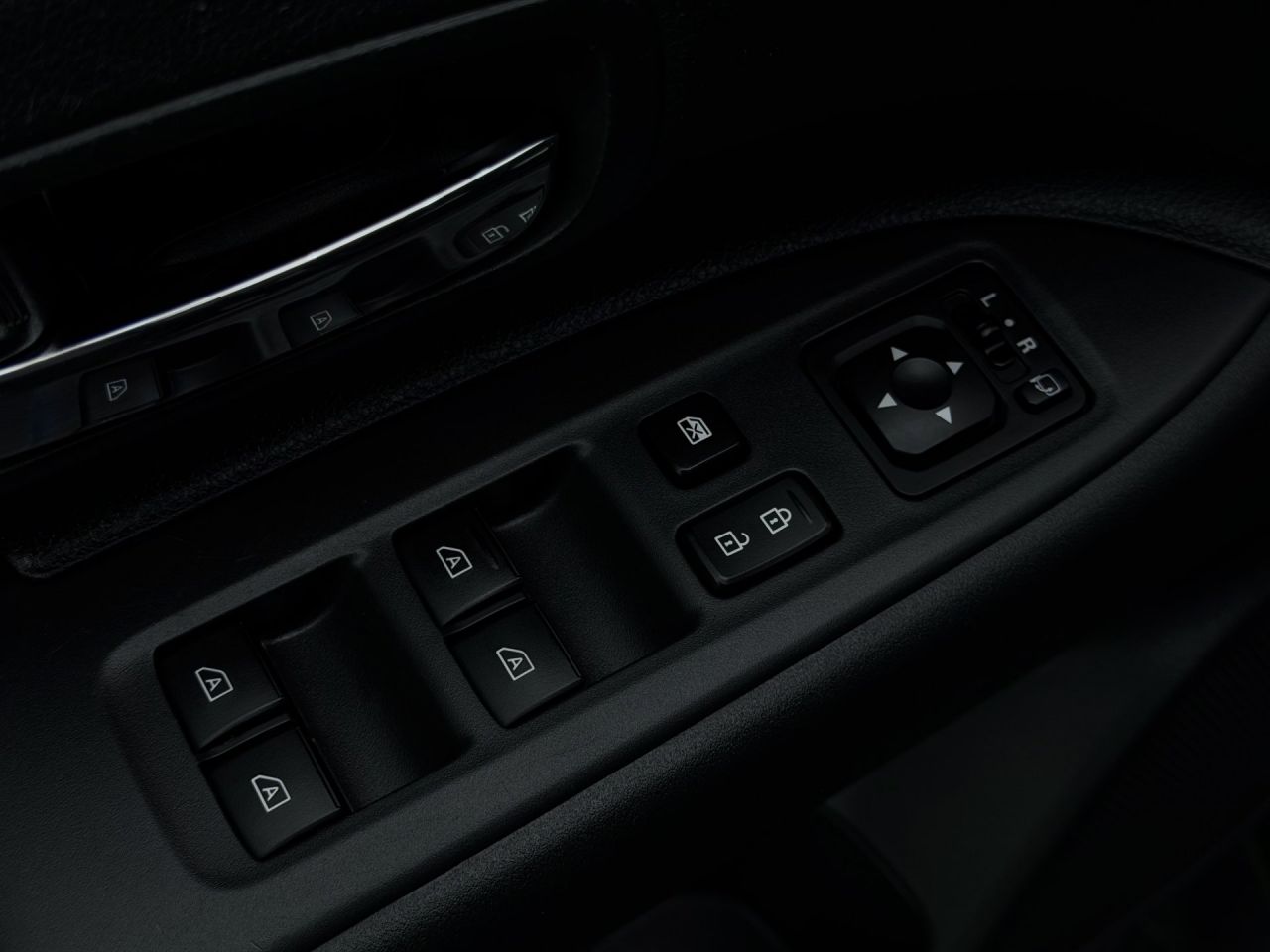 Mitsubishi Outlander | 17