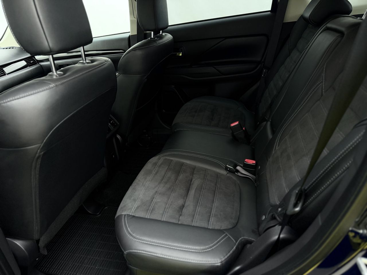 Mitsubishi Outlander | 9