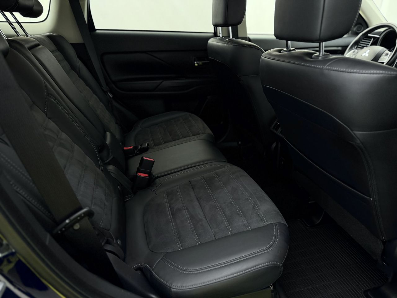 Mitsubishi Outlander | 11