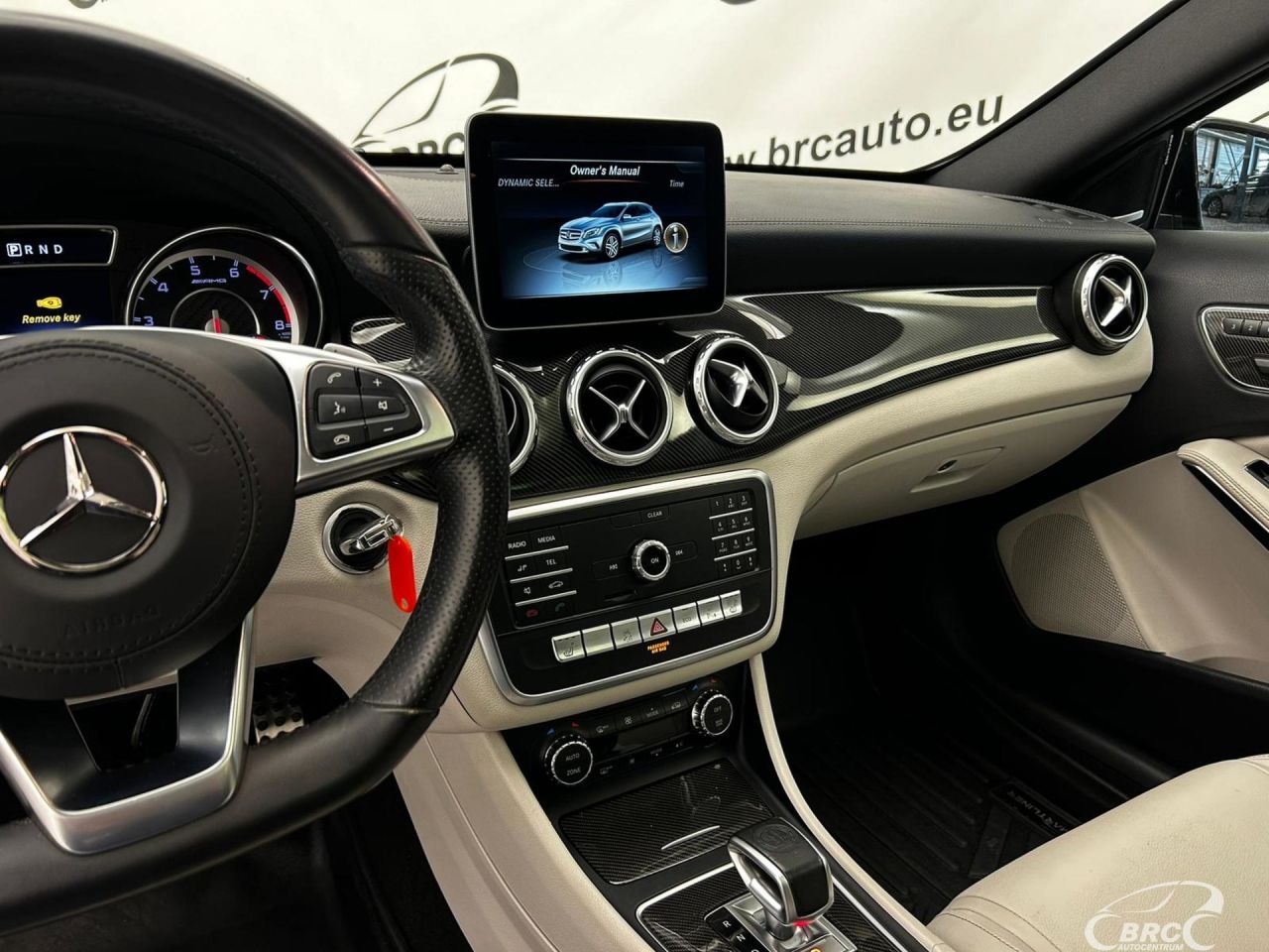 Mercedes-Benz GLA45 AMG | 20