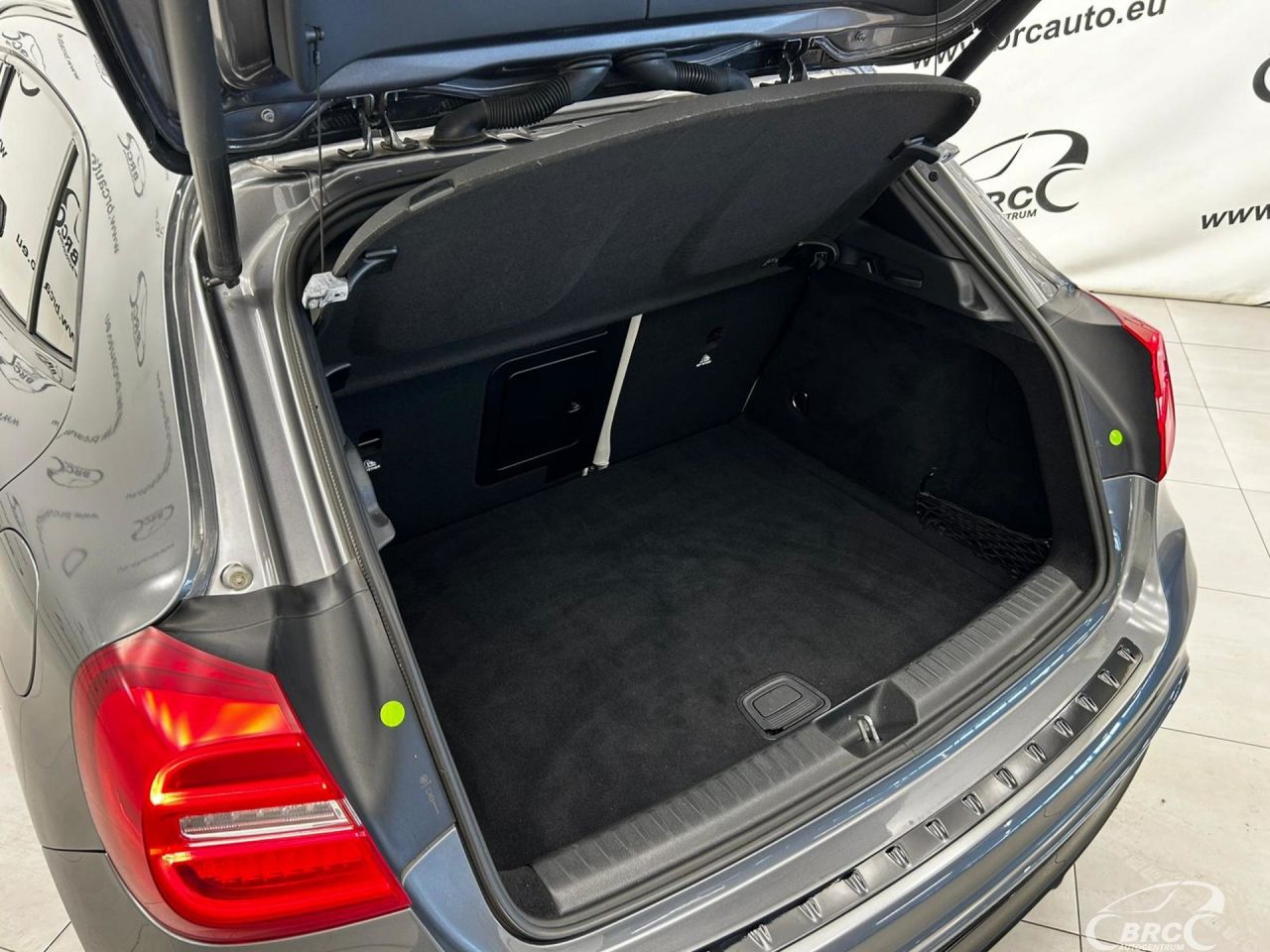 Mercedes-Benz GLA45 AMG | 29