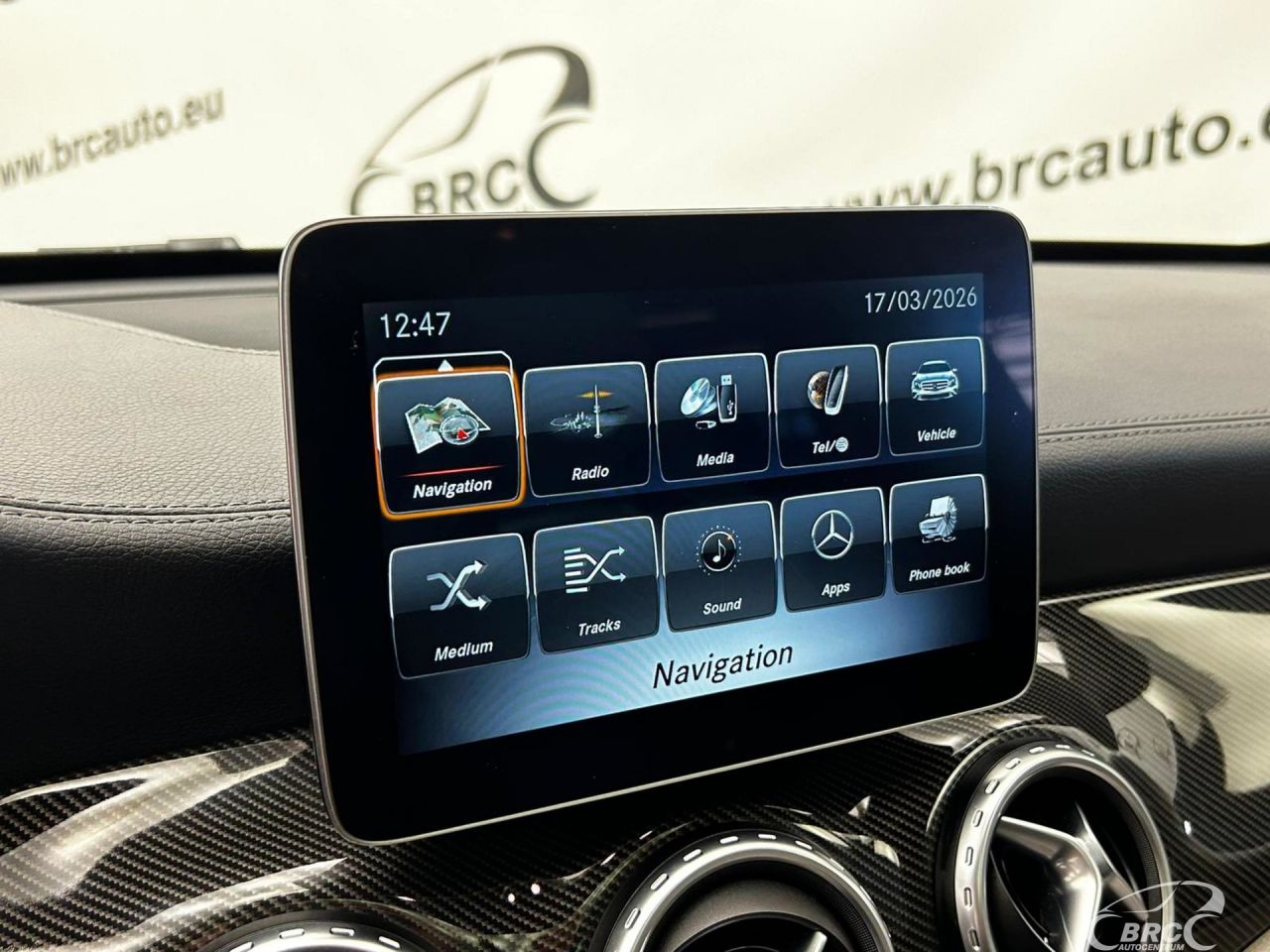 Mercedes-Benz GLA45 AMG | 23