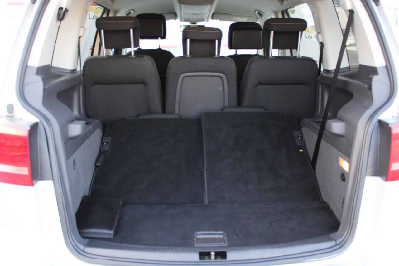 Volkswagen Touran | 4