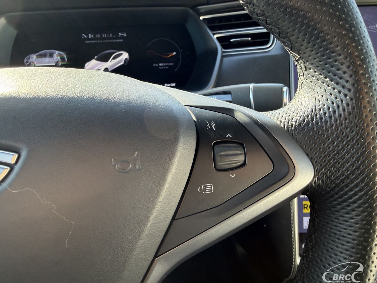 Tesla Model S | 23