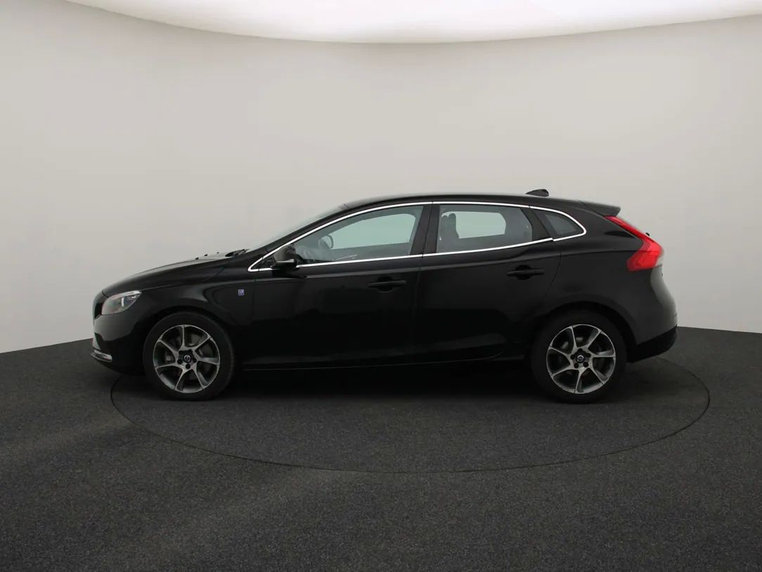 Volvo V40 | 5