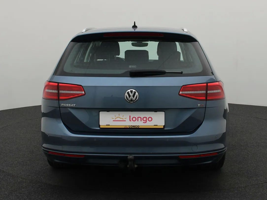 Volkswagen Passat | 4
