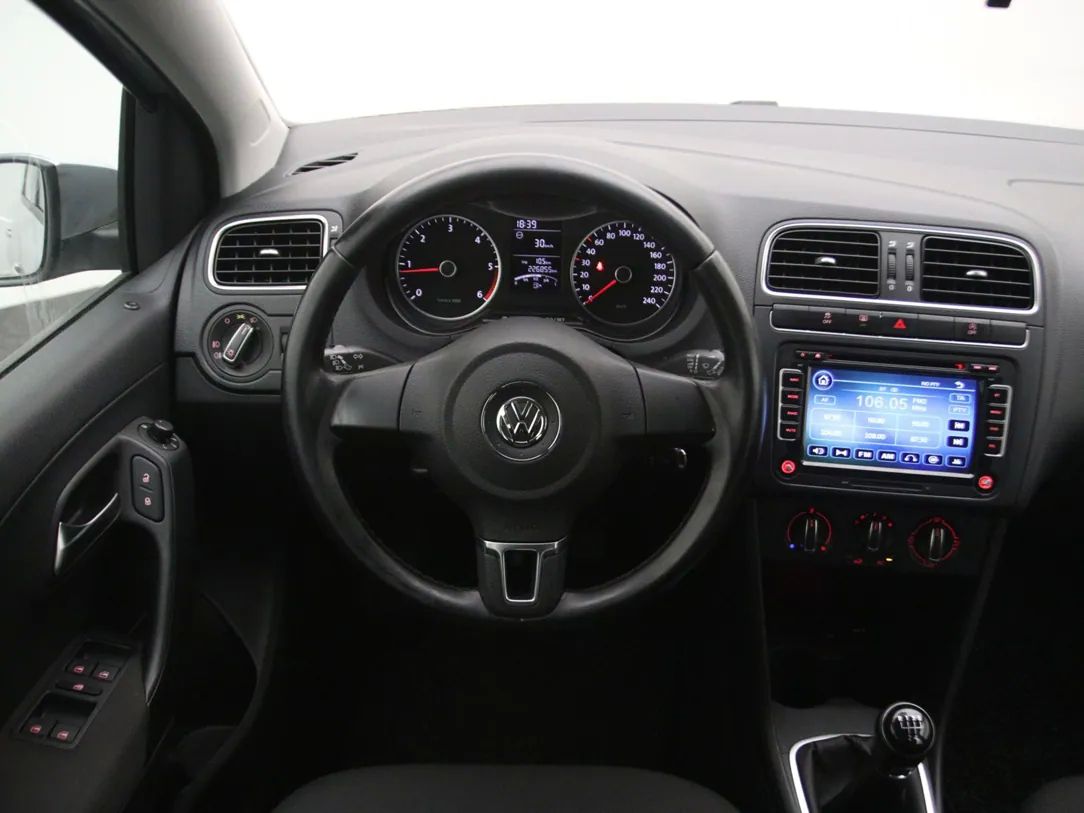 Volkswagen Polo | 16