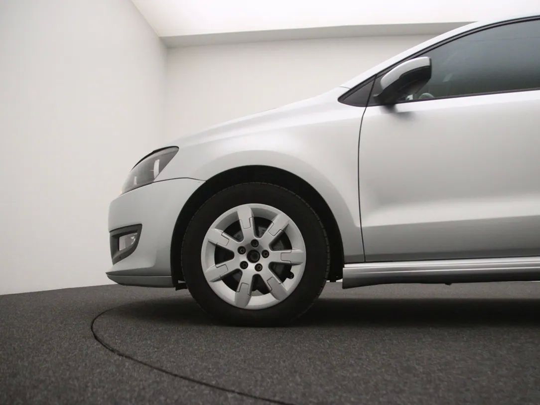 Volkswagen Polo | 25