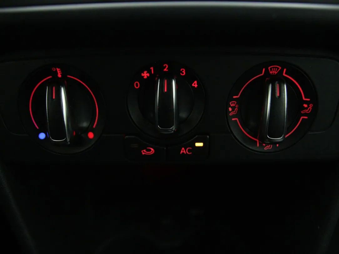 Volkswagen Polo | 19