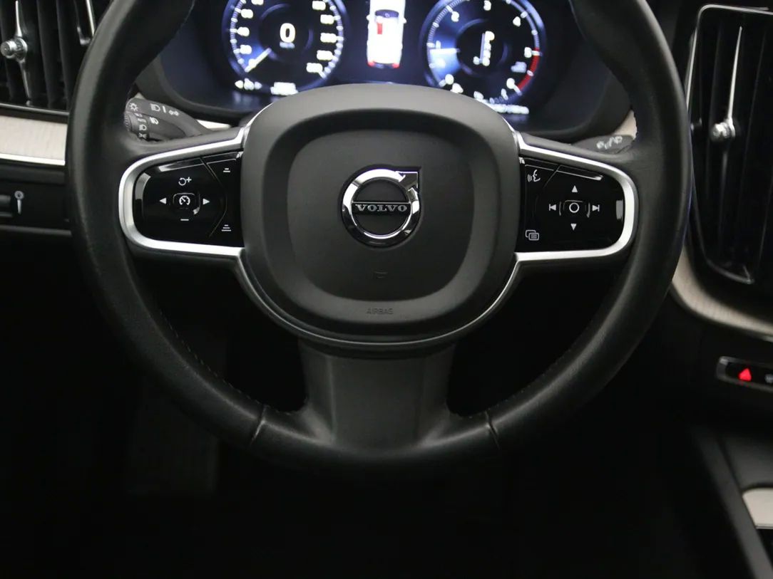 Volvo XC60 | 17