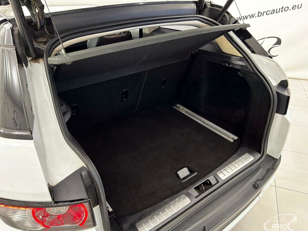 Land Rover Range Rover | 28