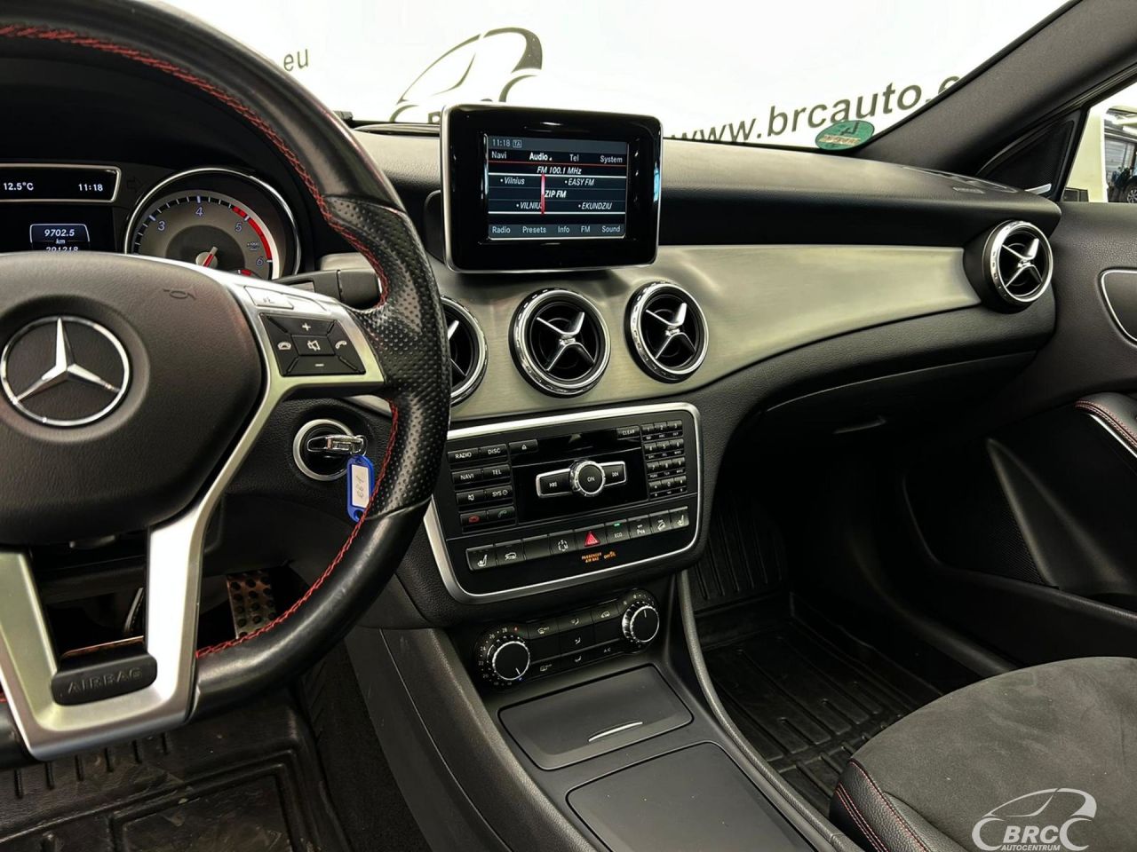 Mercedes-Benz GLA220 | 17