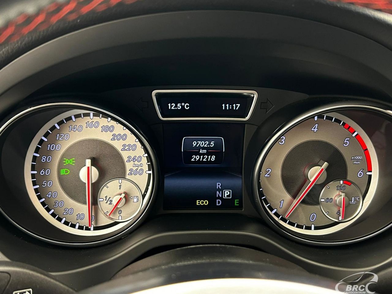 Mercedes-Benz GLA220 | 14