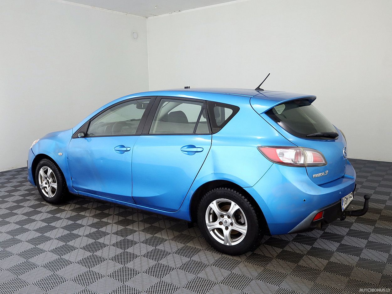 Mazda 3 | 3