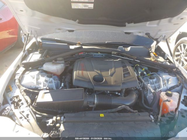 Alfa Romeo Giulia | 9