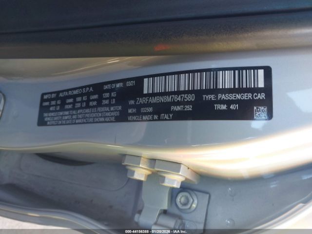 Alfa Romeo Giulia | 8