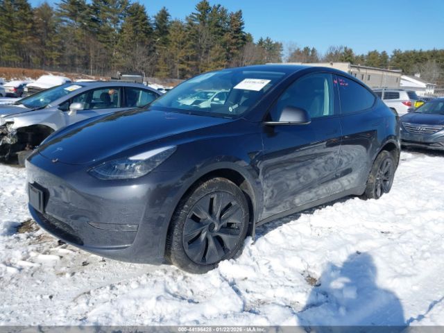 Tesla Model Y | 1