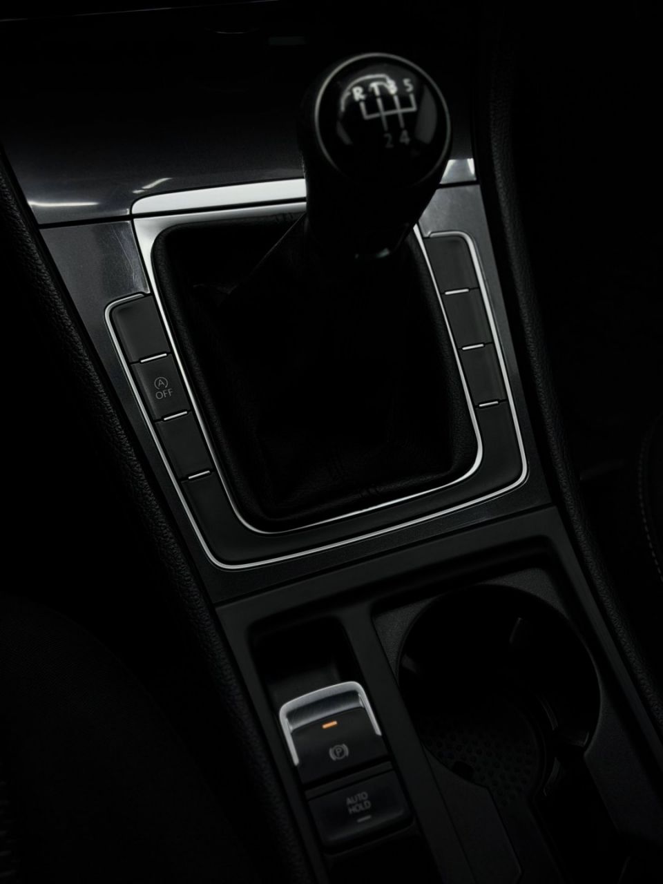 Volkswagen Golf | 18