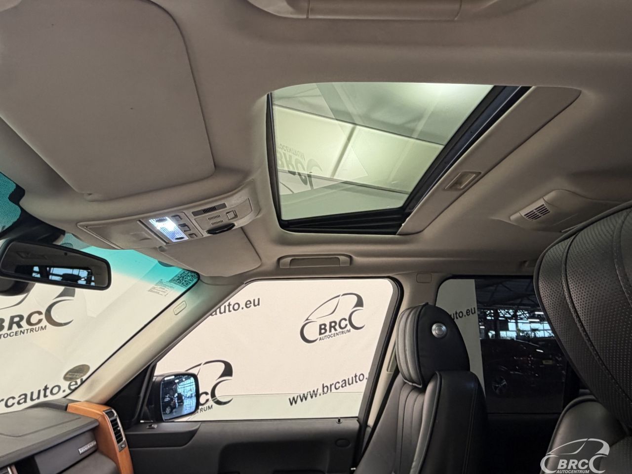 Land Rover Range Rover | 24