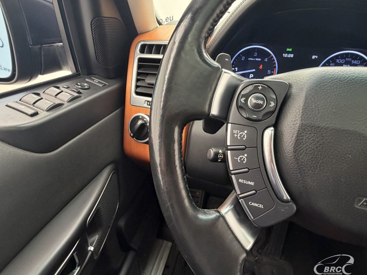 Land Rover Range Rover | 30