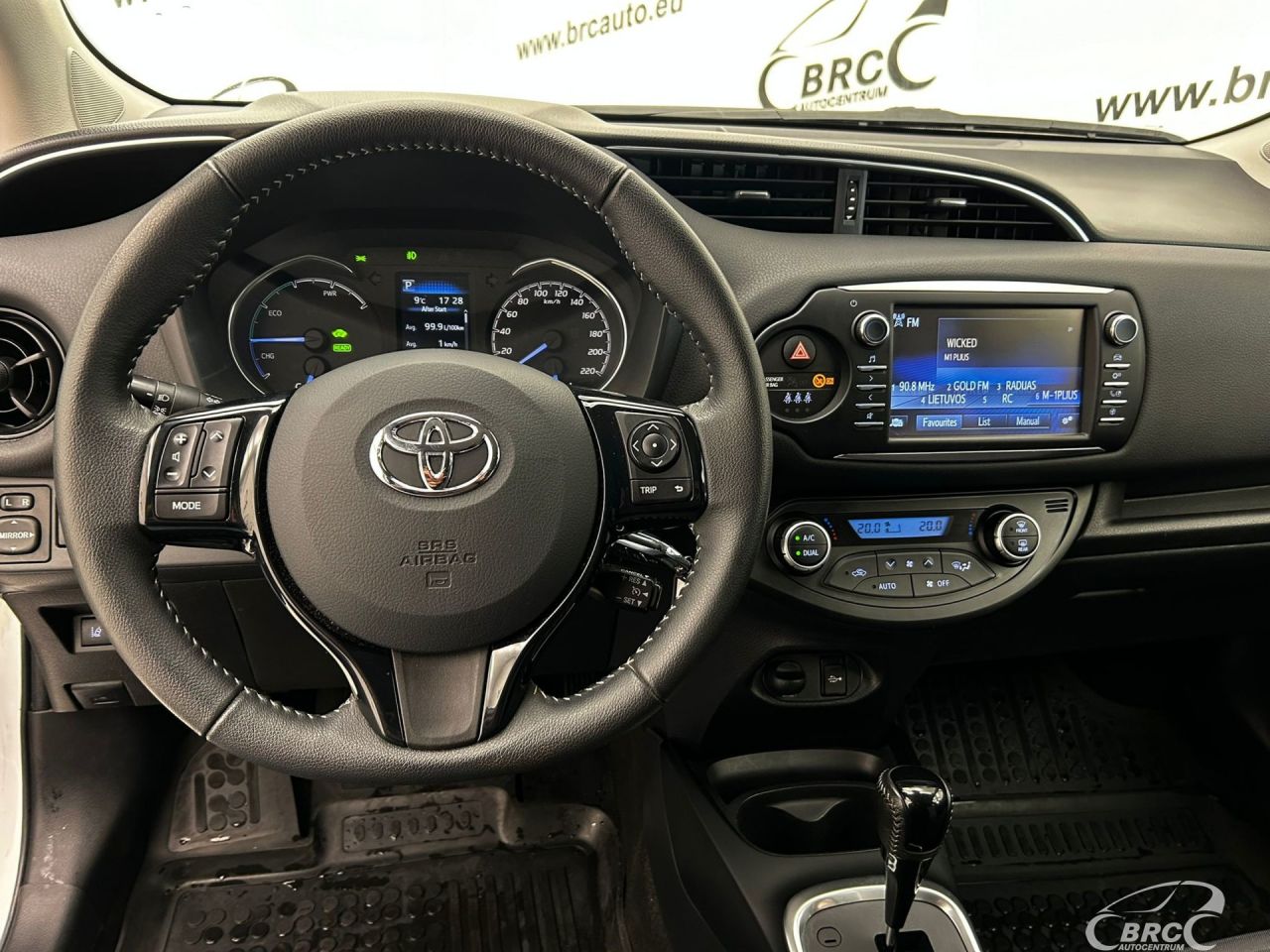 Toyota Yaris | 10
